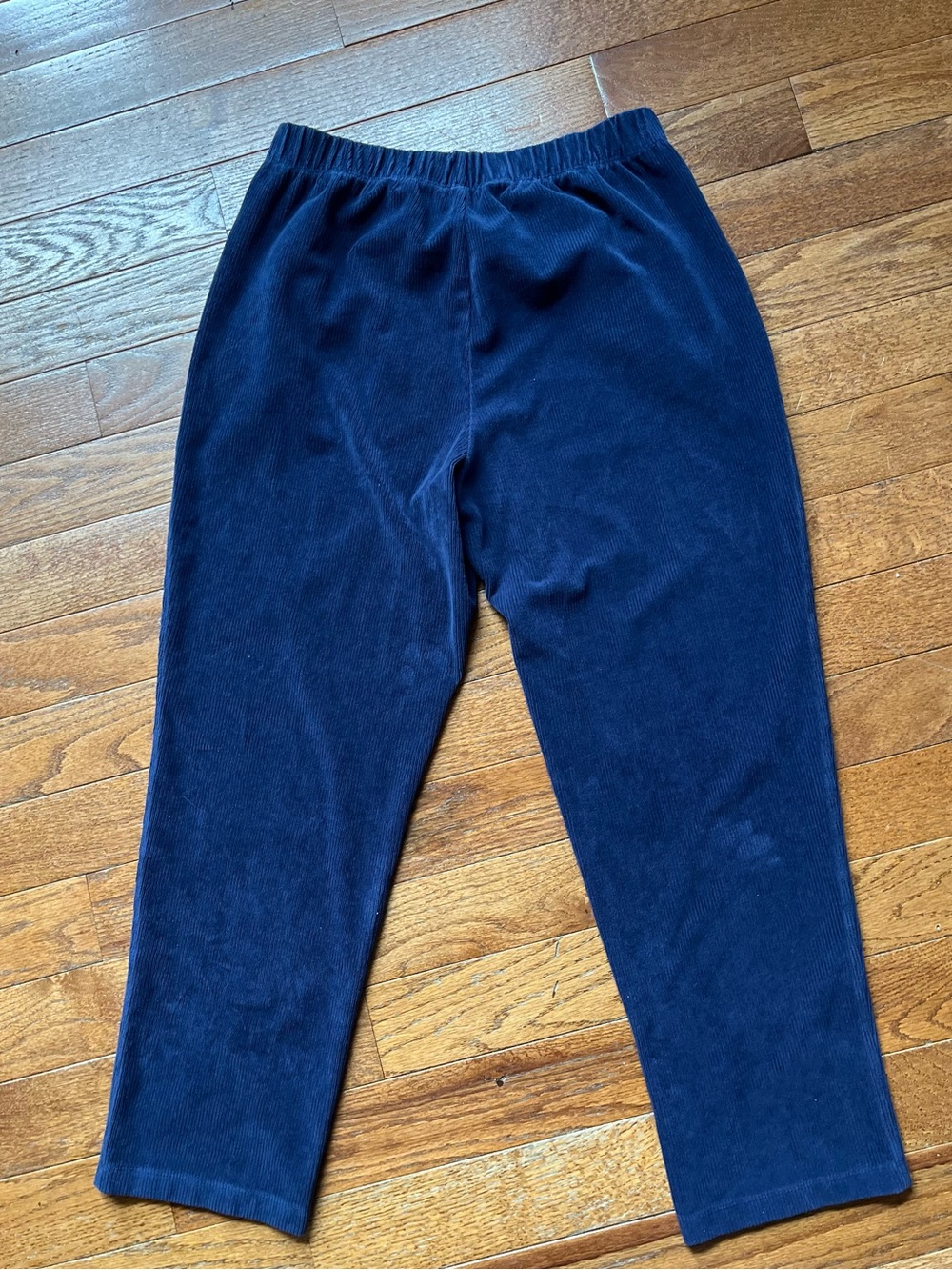 Lands End Women’s Navy Blue Pull-On Corduroy Pants, Size Medium Petite - Picture 5 of 6